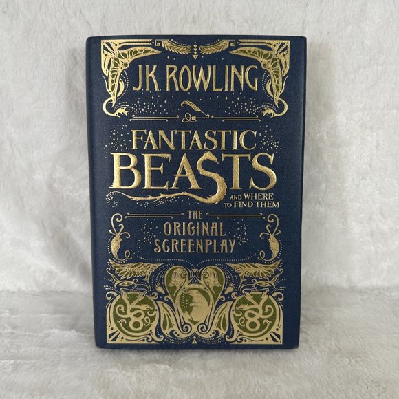 Fantastic Beasts and Where to Find Them: The Original Screenplay [Hardcover] - Picture 1 of 8